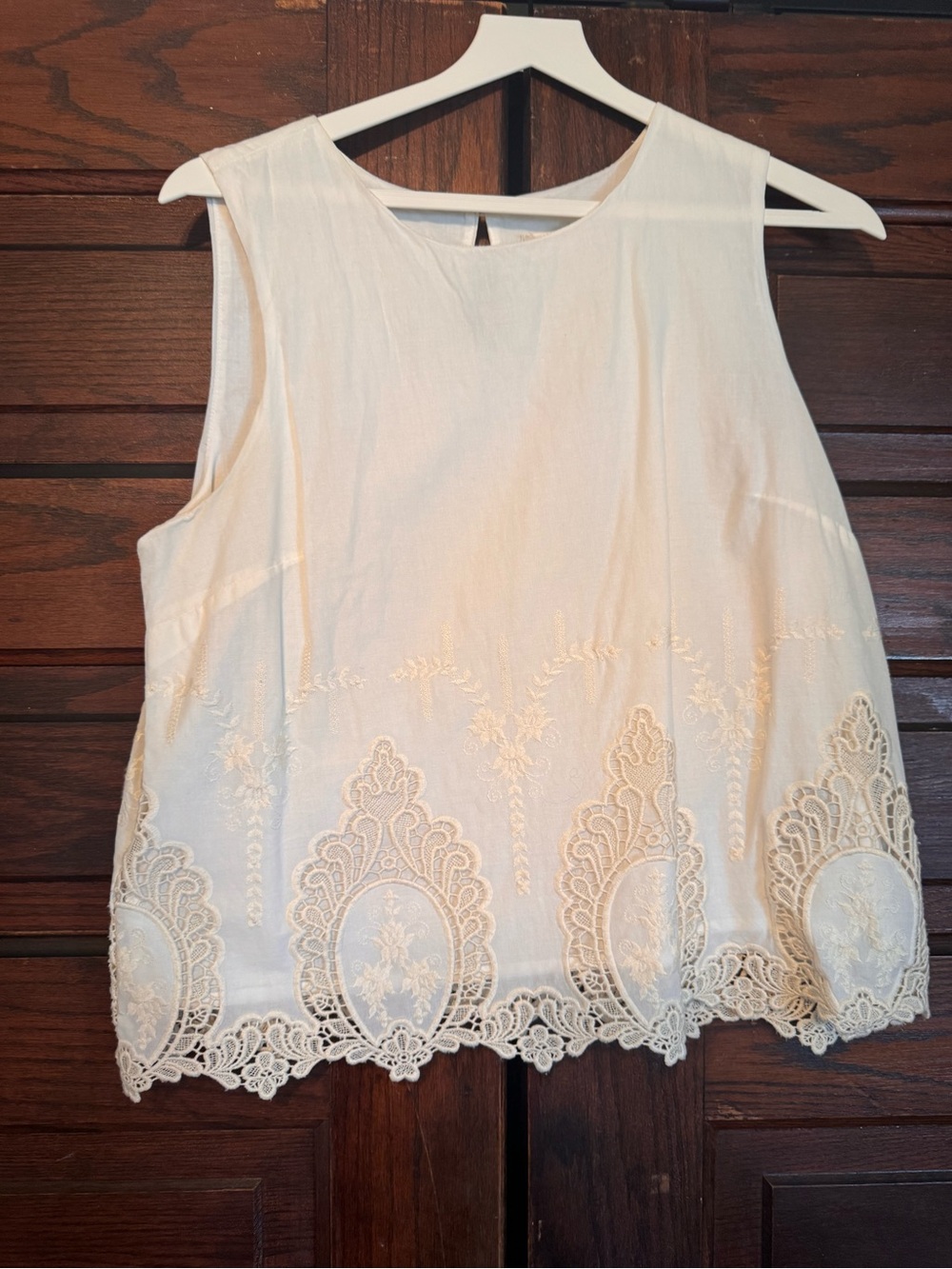 Altar'd State Ivory Lace-Trim Sleeveless Camisole